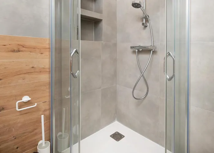 Rudzka Gora Comfy By Bookinghost * وودج