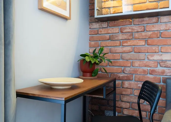 شقة Rudzka Gora Comfy By Bookinghost وودج