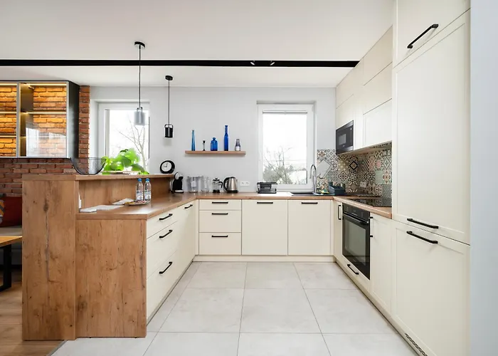 Rudzka Gora Comfy By Bookinghost Daire *